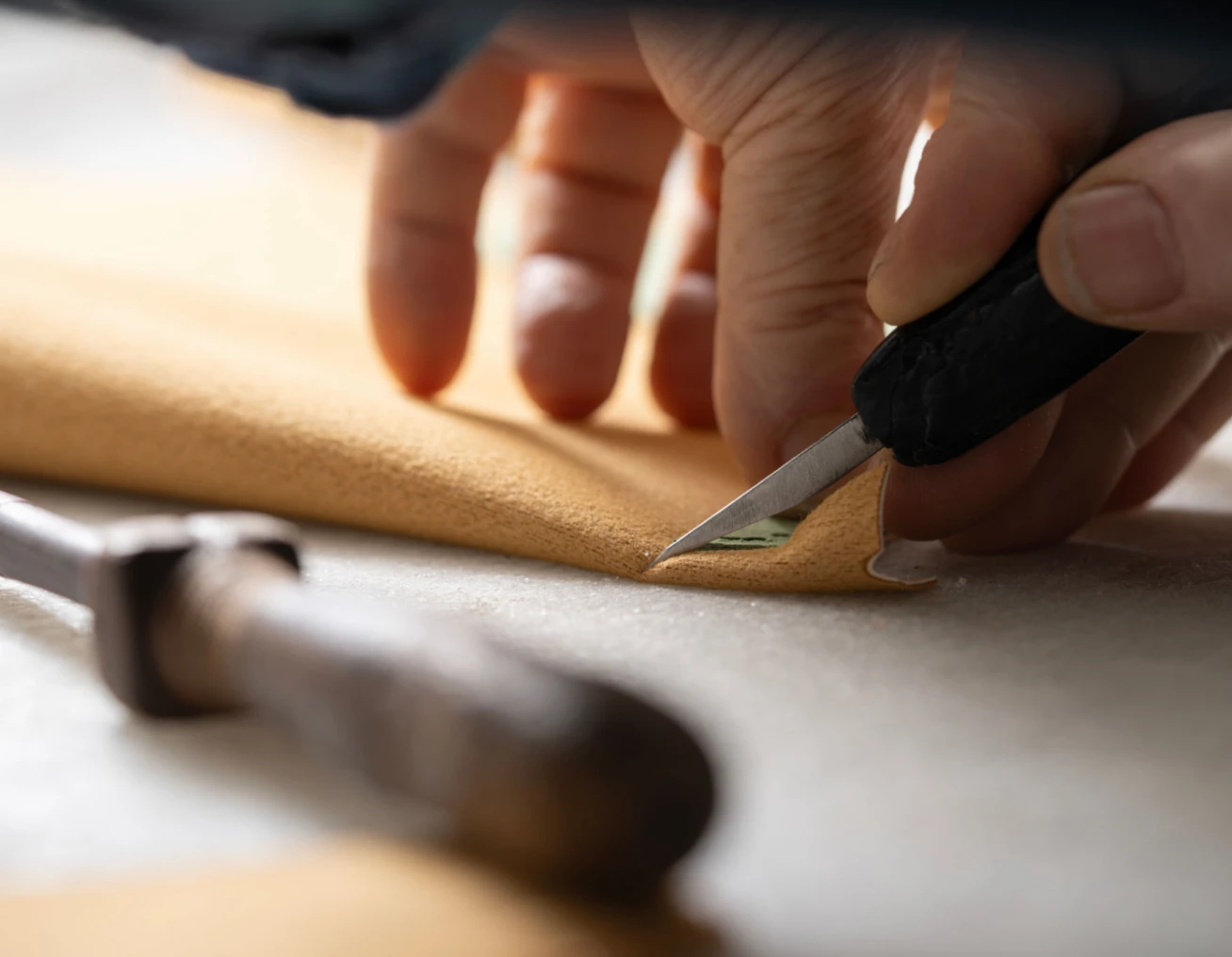 Hand crafting leather piece